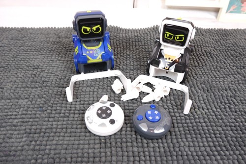 Kickabot twin pack robots - twin,
